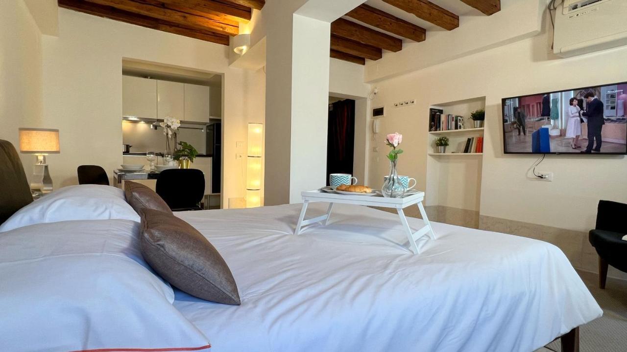 City Apartments Salute-Accademia Venice Exterior photo
